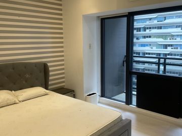 FOR SALE! 2 Bedrooms in The Gramercy Residences, Makati City