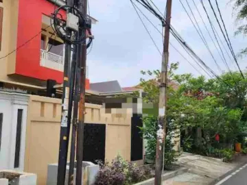 DISKON AKHIR TAHUN, JAUH DIBAWAH PASARAN, RUMAH 2 LANTAI MURAH MERIAH DAERAH PONDOK BAMBU!