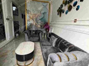 TOWNHOUSE CIRACAS,RUMAH SIAP HUNI,MODERN CLASSIC DESIGN