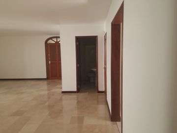 SE ARRIENDA APARTAMENTOEN SANTA TERESITA CALI