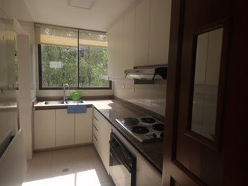 SE ARRIENDA APARTAMENTOEN SANTA TERESITA CALI