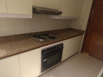 SE ARRIENDA APARTAMENTOEN SANTA TERESITA CALI