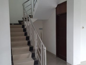 Rumah Dijual Dalam Perumahan di Jalan Solo 3 Menit Rumah Sakit Panti Rini