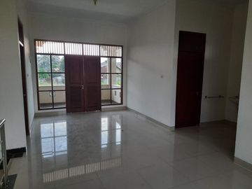 Rumah Dijual Dalam Perumahan di Jalan Solo 3 Menit Rumah Sakit Panti Rini