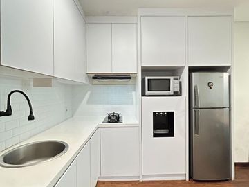 Condominium Green Bay Pluit 2 BR Fully Furnished Renov Full Bosku