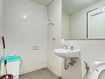 Condominium Green Bay Pluit 2 BR Fully Furnished Renov Full Bosku