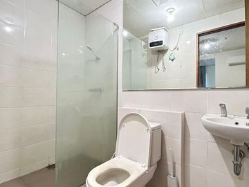 Condominium Green Bay Pluit 2 BR Fully Furnished Renov Full Bosku