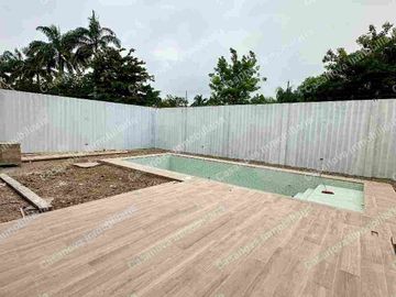 Venta de hermosa casa en Isla Mocoli. Península