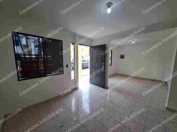 Venta de hermosa casa en Isla Mocoli. Península