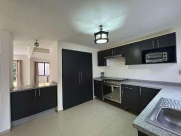 VENTA CASA: Circuito Reliquia Fraccionamiento, Zirándaro, 37749 San Miguel de Allende, Gto