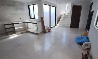 CASA NUEVA EN VENTA EN CUAUTLANCINGO, ATRÁS DE PLAZA SAN DIEGO EN FRACCIONAMIENTO