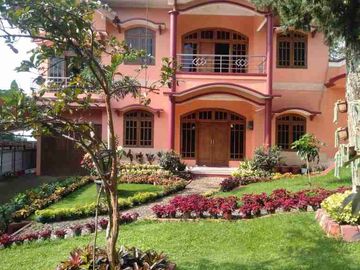 DIJUAL TEMPAT WISATA LENGKAP VILLA DAN KEBUN DURIAN BUKIT FLORA RAYA PASURUAN NEGO SAMPAI DEAL