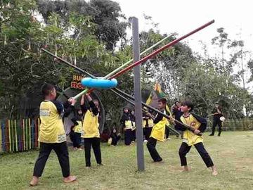 DIJUAL TEMPAT WISATA LENGKAP VILLA DAN KEBUN DURIAN BUKIT FLORA RAYA PASURUAN NEGO SAMPAI DEAL