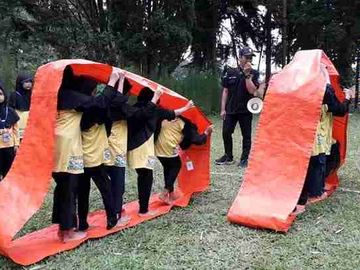 DIJUAL TEMPAT WISATA LENGKAP VILLA DAN KEBUN DURIAN BUKIT FLORA RAYA PASURUAN NEGO SAMPAI DEAL