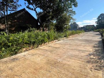 Dijual Tanah Kavling Pinggir Jalan Raya Gunungpati Ngrembel Luas 120 m2 Harga 2jtaan/m2 nego
