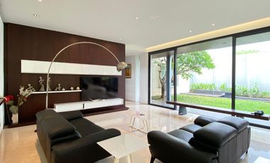 Premium House Golf View at Paramount Hill Golf Gading Serpong