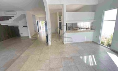Casa en venta o renta en SM17, cancún Quintana Roo.