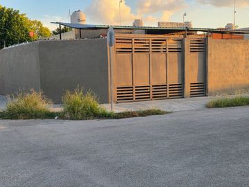 Casa en venta en Villa Caucel, en Cd. Caucel, Yucatán.