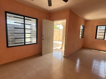 Casa en venta en Villa Caucel, en Cd. Caucel, Yucatán.