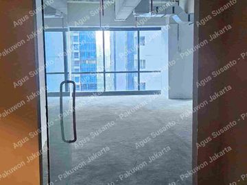 Office Kota Kasablanka Hadap Pool 130m2 sudah Sertifikat Hak Milik
