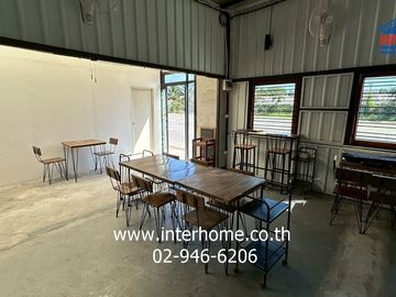 66 sq m. of stalls, Garden Zone 1 (Pratu Bangkok Plaza Project), opposite Theing Na Restaurant, Phahon Yothin Road, Phahon Yothin-Lam Luk Ka Road, Sai