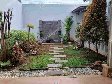 Dijual / disewakan rumah Royal Residence Wiyung