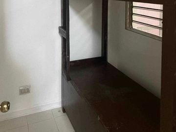 Spacious Family House Offering Relaxing and Cheerful Lifestyle