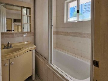 Spacious Family House Offering Relaxing and Cheerful Lifestyle