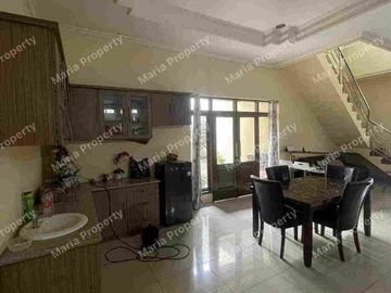 dijual rumah di jajar solo