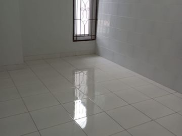 RUMAH DIJUAL Grand Depok City(GDC) Cluster acacia ,Tirtajaya Sukmajaya Depok,Jawa barat