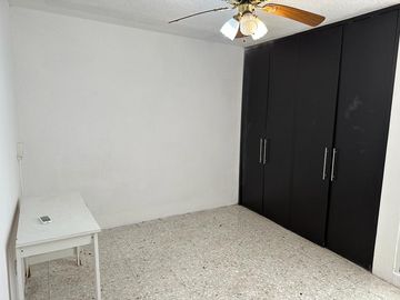 CASA EN VENTA EN VILLA LOS PINOS, MONTERREY ZONA CONTRY  A 5 MIN DEL TEC.
