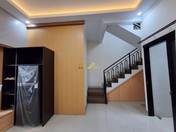 RUMAH MEWAH DALAM CLUSTER CANTIK DI PURWOMARTANI KALASAN