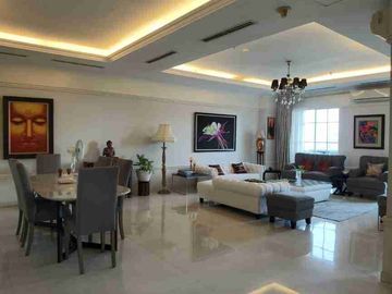 UNIR 4BR DI BELLEZZA PERMATA HIJAU INI DIJUAL DENGAN FASILITAS PREMIUM SEMI FURNISHED LOKASI SUPER STRATEGIS