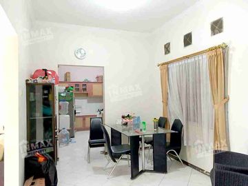Rumah Hook  Griya SHANTA, Soekarno Hatta, dekat Kampus UB, Polinema, Pusat bisnis dan kuliner