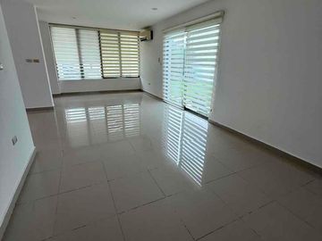 Casa amplia y en la mejor zona Vive en Palmira Zona Country Villahermosa Tabasco