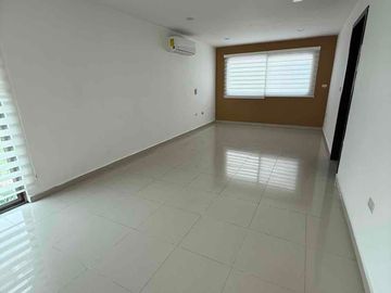 Casa amplia y en la mejor zona Vive en Palmira Zona Country Villahermosa Tabasco