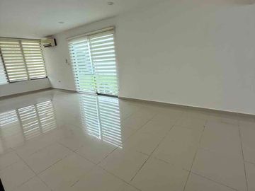 Casa amplia y en la mejor zona Vive en Palmira Zona Country Villahermosa Tabasco