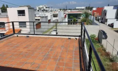 CASA A LA VENTA EN CAMINO REAL DE LOS CIPRESES, CHOLULA, PUEBLA