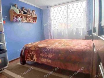 VENDO CASA 3 DORMITORIOS + SUITE