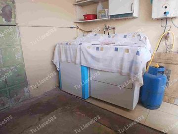 VENDO CASA 3 DORMITORIOS + SUITE
