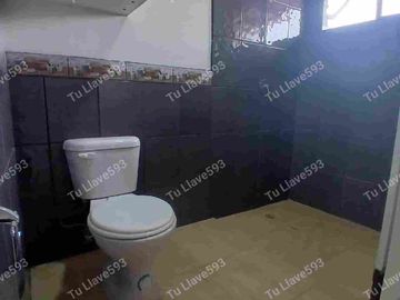 VENDO CASA 3 DORMITORIOS + SUITE