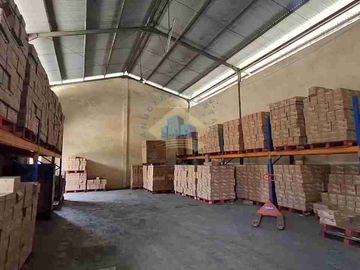 Jual gudang siap pakai di jl raya Legok - karawaci, Tangerang dekat tol
