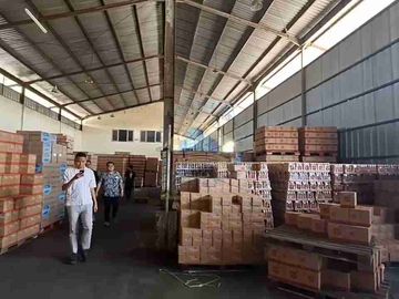 Jual gudang siap pakai di jl raya Legok - karawaci, Tangerang dekat tol