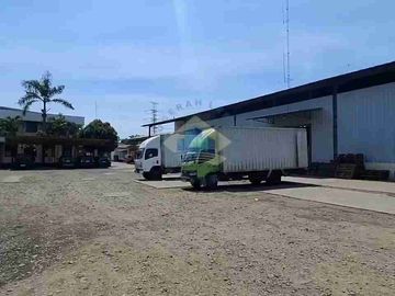 Jual gudang siap pakai di jl raya Legok - karawaci, Tangerang dekat tol