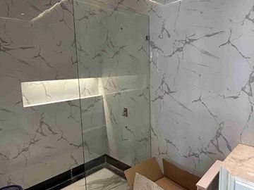 Dijual Rumah Mewah dalam Komplek di Cempaka Putih Tengah