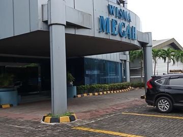 Sewa Kantor Wisma Megah 67M2 Bare Area Jakarta Utara