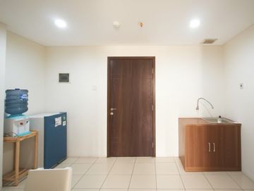 Annora Living Apartemen 2BR Furnish Disewakan Harga Special FREE Parkir (Samping Hotel Golden Tulip)