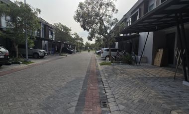 Dijual Via Lelang Rumah Murah Grand Pakuwon Cluster Gladstone (2 rumah)