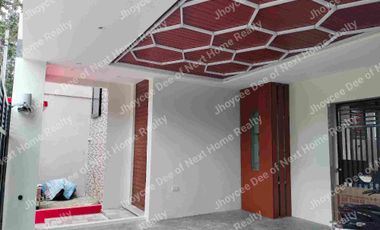 Powered by Solar Panel and Big WaterTank / 3 + 1 BRs and 3 T&B with Swimming Pool and Modern Kitchen Sink (powered by Water Filter Device)