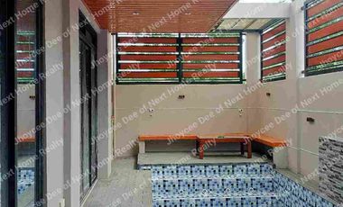 Powered by Solar Panel and Big WaterTank / 3 + 1 BRs and 3 T&B with Swimming Pool and Modern Kitchen Sink (powered by Water Filter Device)